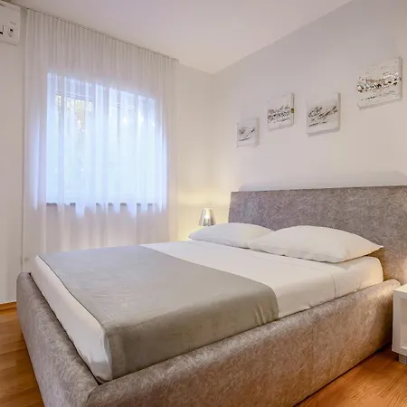Arya - Heated Pool, Roof Hot Tub, Gym, Near The With Amazing Views! *