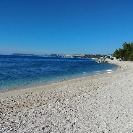 Arya With Heated Swimming Pool, Roof Hot Tub, Sauna And Gym Near The Villa *